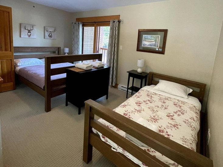 Red Mountain 2 Bedroom Accommodation - Eagles Nest - #4499