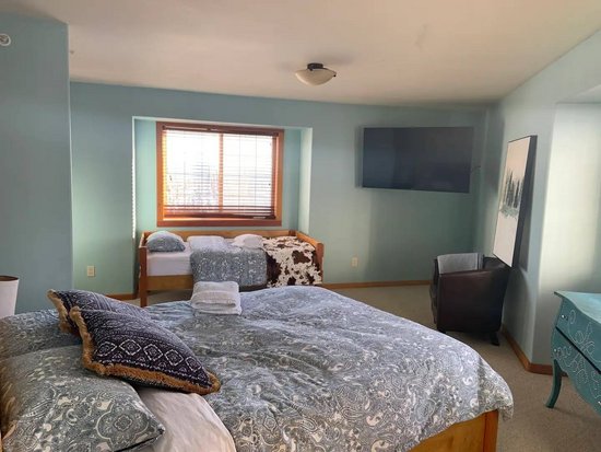 Big White 4 Bedroom Accommodation - Trailside Heights - #4503