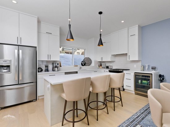 Big White 4 Bedroom Accommodation - Frosty Pines - #4504