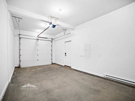 Big White 4 Bedroom Accommodation - Frosty Pines - #4504