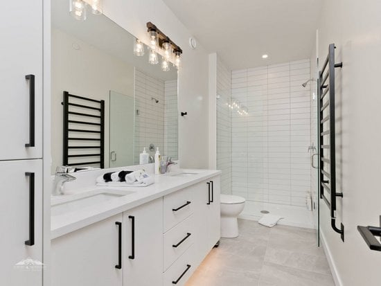 Big White 4 Bedroom Accommodation - Frosty Pines - #4504