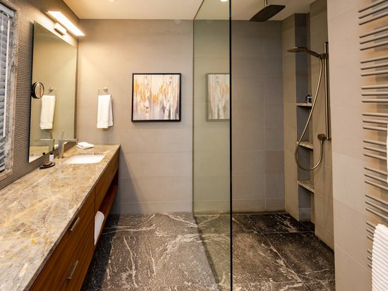 Whistler 8 Bedroom Accommodation - Cedar Ridge - #4506 Whistler 8 Bedroom Accommodation - Cedar Ridge - #4506