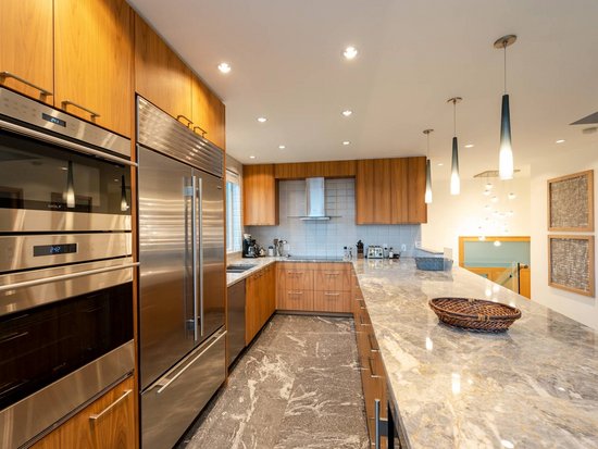 Whistler 8 Bedroom Accommodation - Cedar Ridge - #4506 Whistler 8 Bedroom Accommodation - Cedar Ridge - #4506