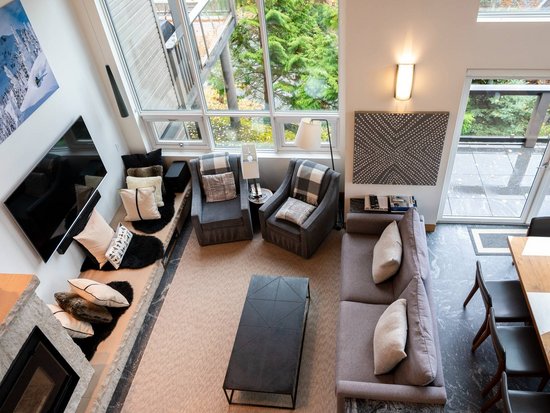 Whistler 8 Bedroom Accommodation - Cedar Ridge - #4506