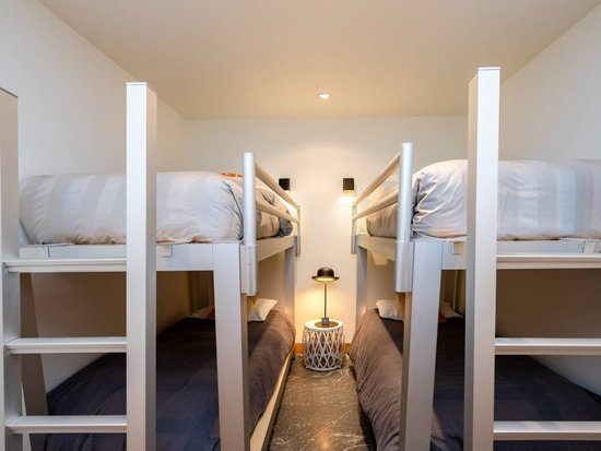 Whistler 8 Bedroom Accommodation - Cedar Ridge - #4506 Whistler 8 Bedroom Accommodation - Cedar Ridge - #4506