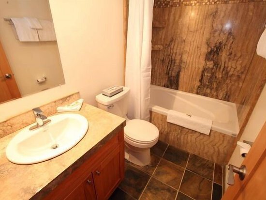 Whistler 2 Bedroom Accommodation - Glacier Lodge - #4507