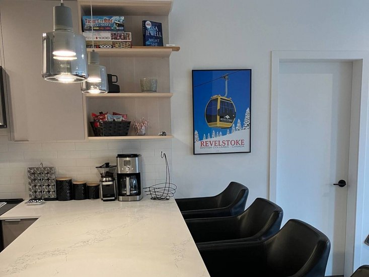 Revelstoke 4 Bedroom Accommodation - Mackenzie Village - #4511