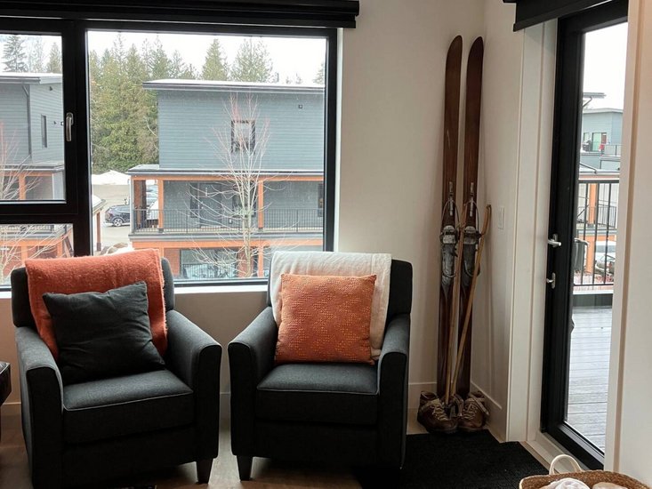 Revelstoke 4 Bedroom Accommodation - Mackenzie Village - #4511