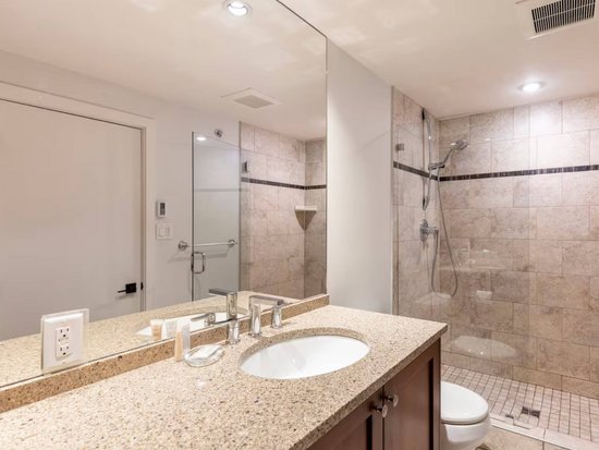 Whistler 4 Bedroom Accommodation - Powderhorn - #4515 Whistler 4 Bedroom Accommodation - Powderhorn - #4515