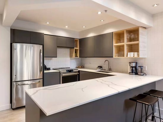 Whistler 4 Bedroom Accommodation - Powderhorn - #4515 Whistler 4 Bedroom Accommodation - Powderhorn - #4515