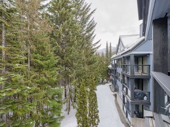 Whistler 4 Bedroom Accommodation - Powderhorn - #4515 Whistler 4 Bedroom Accommodation - Powderhorn - #4515
