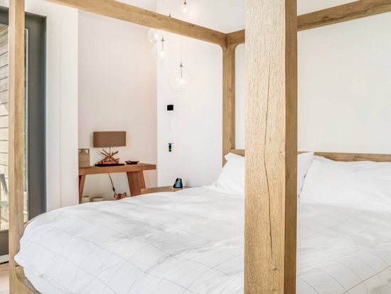 Big White 5 Bedroom Accommodation - Snowball Effect - #4519 Big White 5 Bedroom Accommodation - Snowball Effect - #4519