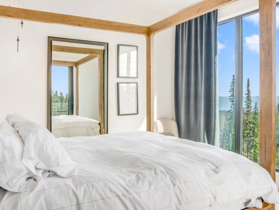 Big White 5 Bedroom Accommodation - Snowball Effect - #4519 Big White 5 Bedroom Accommodation - Snowball Effect - #4519