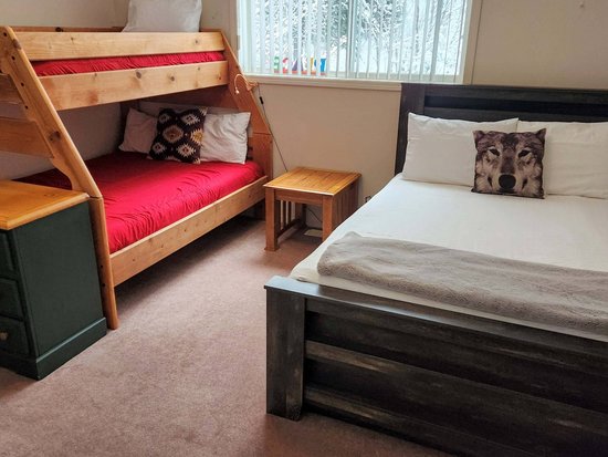 Sun Peaks 3 Bedroom Accommodation - Burfield Drive - #4520