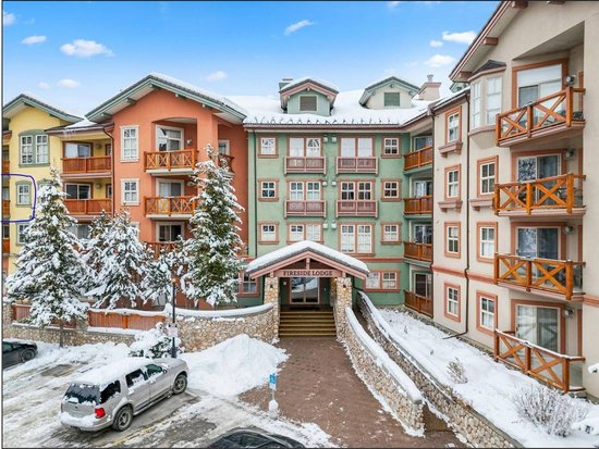 Sun Peaks 1 Bedroom Accommodation - Fireside Lodge - #4526