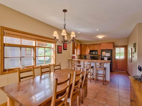 Sun Peaks 3 Bedroom Accommodation - Trails Edge - #4527