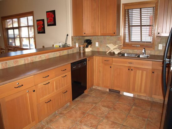 Sun Peaks 3 Bedroom Accommodation - Trails Edge - #4527 Sun Peaks 3 Bedroom Accommodation - Trails Edge - #4527