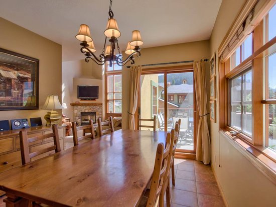 Sun Peaks 3 Bedroom Accommodation - Trails Edge - #4527 Sun Peaks 3 Bedroom Accommodation - Trails Edge - #4527