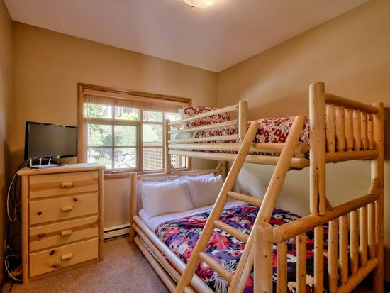 Sun Peaks 3 Bedroom Accommodation - Trails Edge - #4527 Sun Peaks 3 Bedroom Accommodation - Trails Edge - #4527