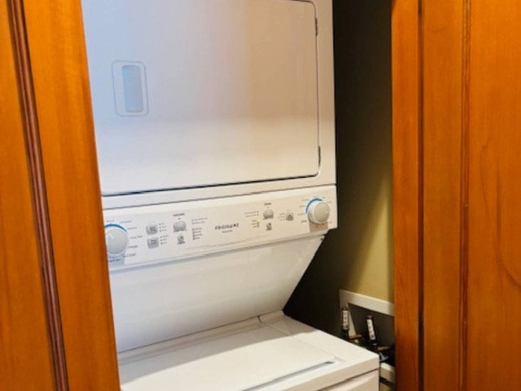 Whistler 3 Bedroom Accommodation - Montebello - #4528