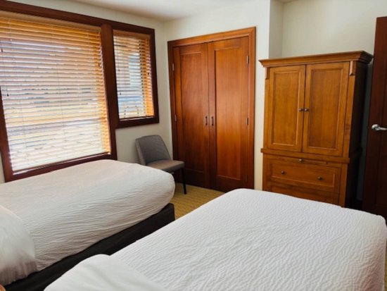 Whistler 3 Bedroom Accommodation - Montebello - #4528