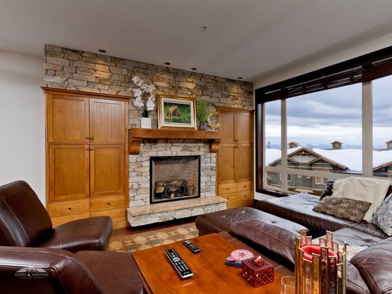 Big White 3 Bedroom Accommodation - Aspens - #4535