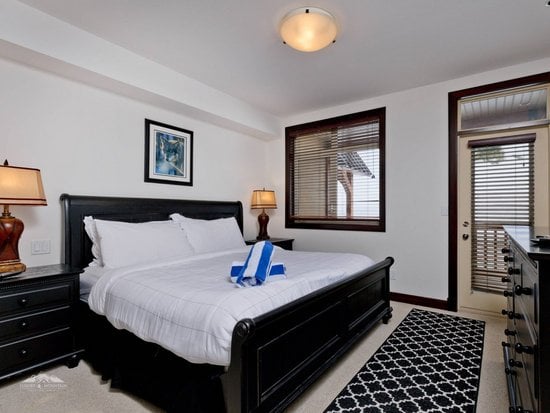 Big White 3 Bedroom Accommodation - Aspens - #4535