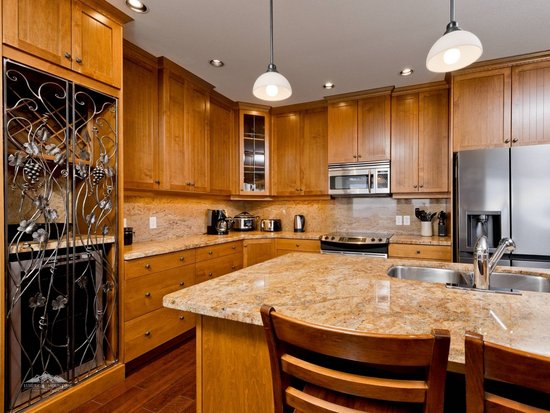 Big White 3 Bedroom Accommodation - Aspens - #4535