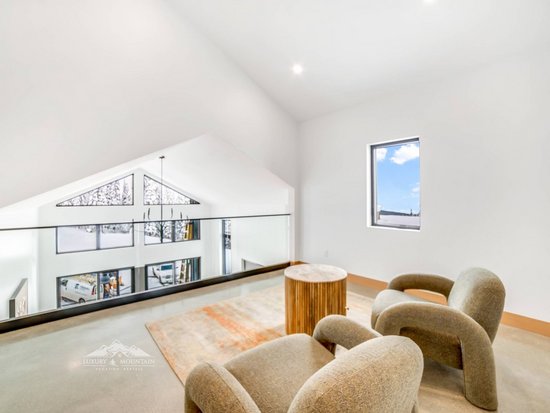 Big White 4 Bedroom Accommodation - Black Diamond - #4536