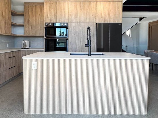 Big White 4 Bedroom Accommodation - Black Diamond - #4536