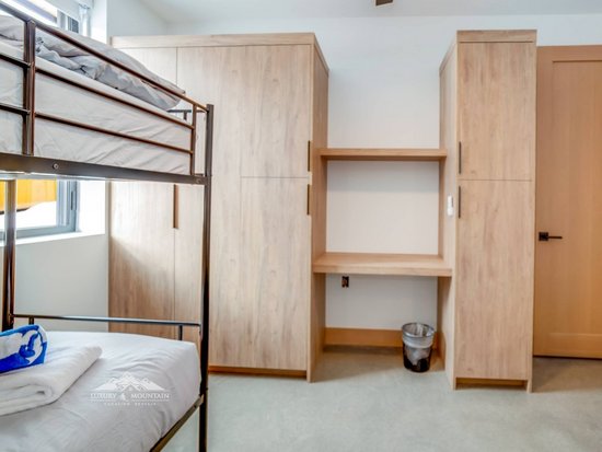 Big White 4 Bedroom Accommodation - Black Diamond - #4536