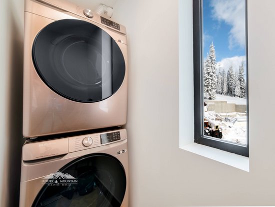 Big White 4 Bedroom Accommodation - Black Diamond - #4536