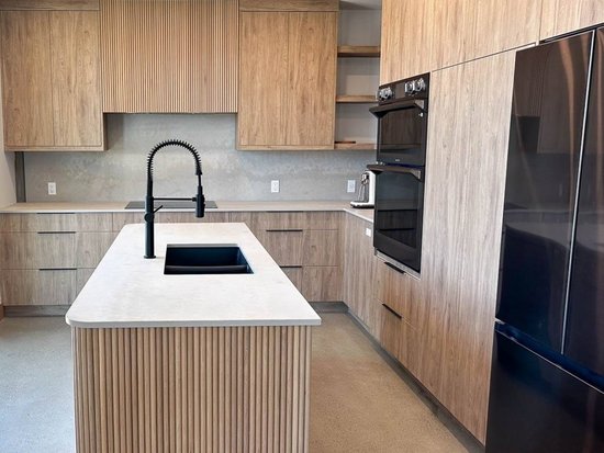 Big White 4 Bedroom Accommodation - Black Diamond - #4536