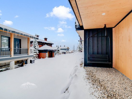 Big White 4 Bedroom Accommodation - Black Diamond - #4536