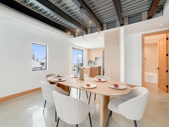 Big White 4 Bedroom Accommodation - Black Diamond - #4536