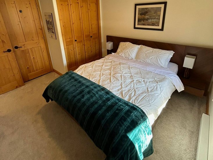 Sun Peaks 2 Bedroom Accommodation - Crystal Forest - #4543