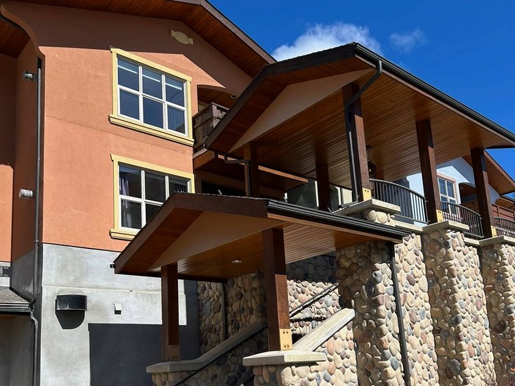 Sun Peaks 2 Bedroom Accommodation - Crystal Forest - #4543