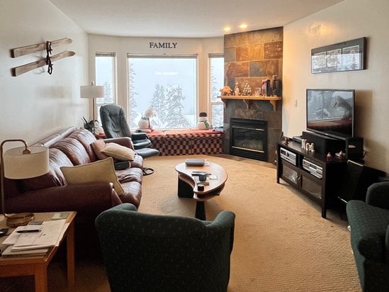 Big White 3 Bedroom Accommodation - Eagles - #4544 Big White 3 Bedroom Accommodation - Eagles - #4544
