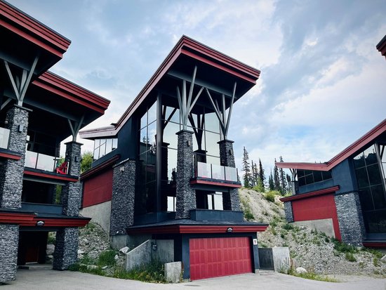 Big White 5 Bedroom Accommodation - The Edge - #4546