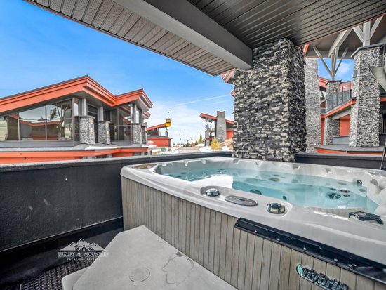 Big White 6 Bedroom Accommodation - The Edge - #4546