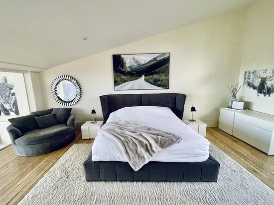 Big White 6 Bedroom Accommodation - The Edge - #4546