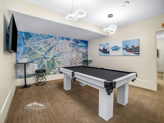 Big White 6 Bedroom Accommodation - The Edge - #4546