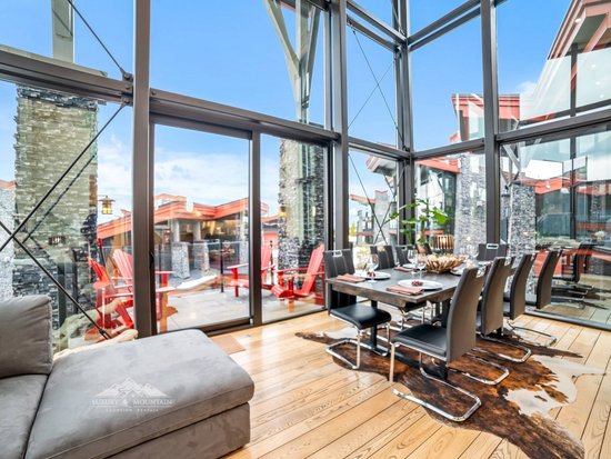 Big White 6 Bedroom Accommodation - The Edge - #4546