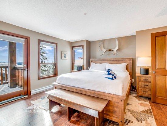Big White 5 Bedroom Accommodation - Moonshine Hideaway - #4548