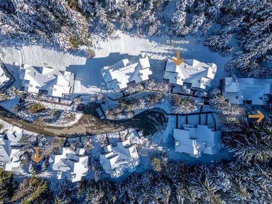 Whistler 3 Bedroom Accommodation - Treeline - #4549 Whistler 3 Bedroom Accommodation - Treeline - #4549
