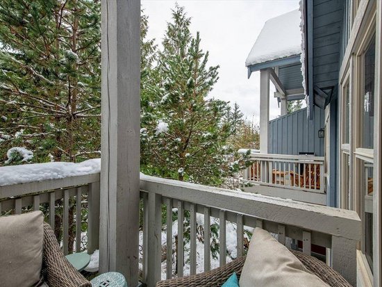 Whistler 3 Bedroom Accommodation - Treeline - #4549 Whistler 3 Bedroom Accommodation - Treeline - #4549