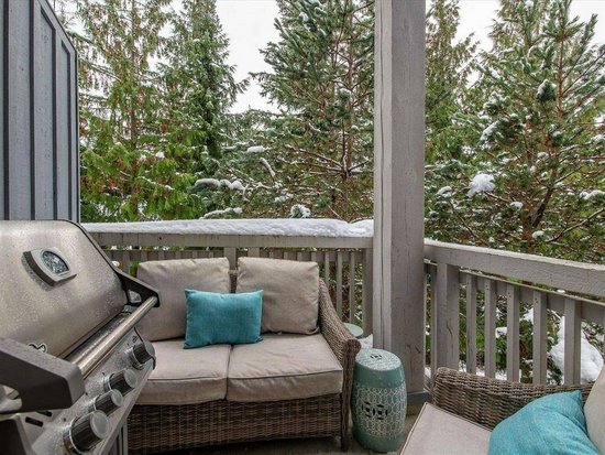 Whistler 3 Bedroom Accommodation - Treeline - #4549 Whistler 3 Bedroom Accommodation - Treeline - #4549