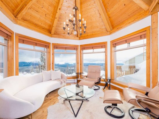Big White 4 Bedroom Accommodation - Snow Pines II - #4552