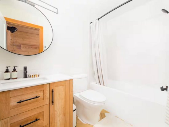 Big White 4 Bedroom Accommodation - Snow Pines II - #4552