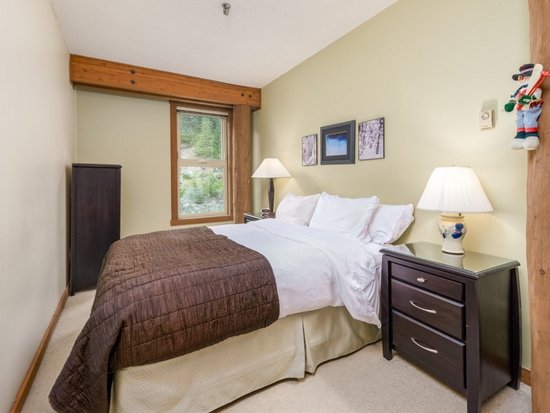 Big White 1 Bedroom Accommodation - Moguls - #4553